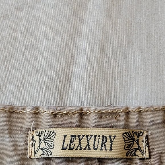 VINTAGE LEXXURY BUTTON FLY JEANS, SIZE 12!!! - Picture 2 of 7